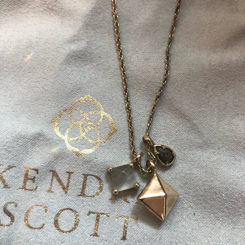 Kendra Scott grey and gold necklace
